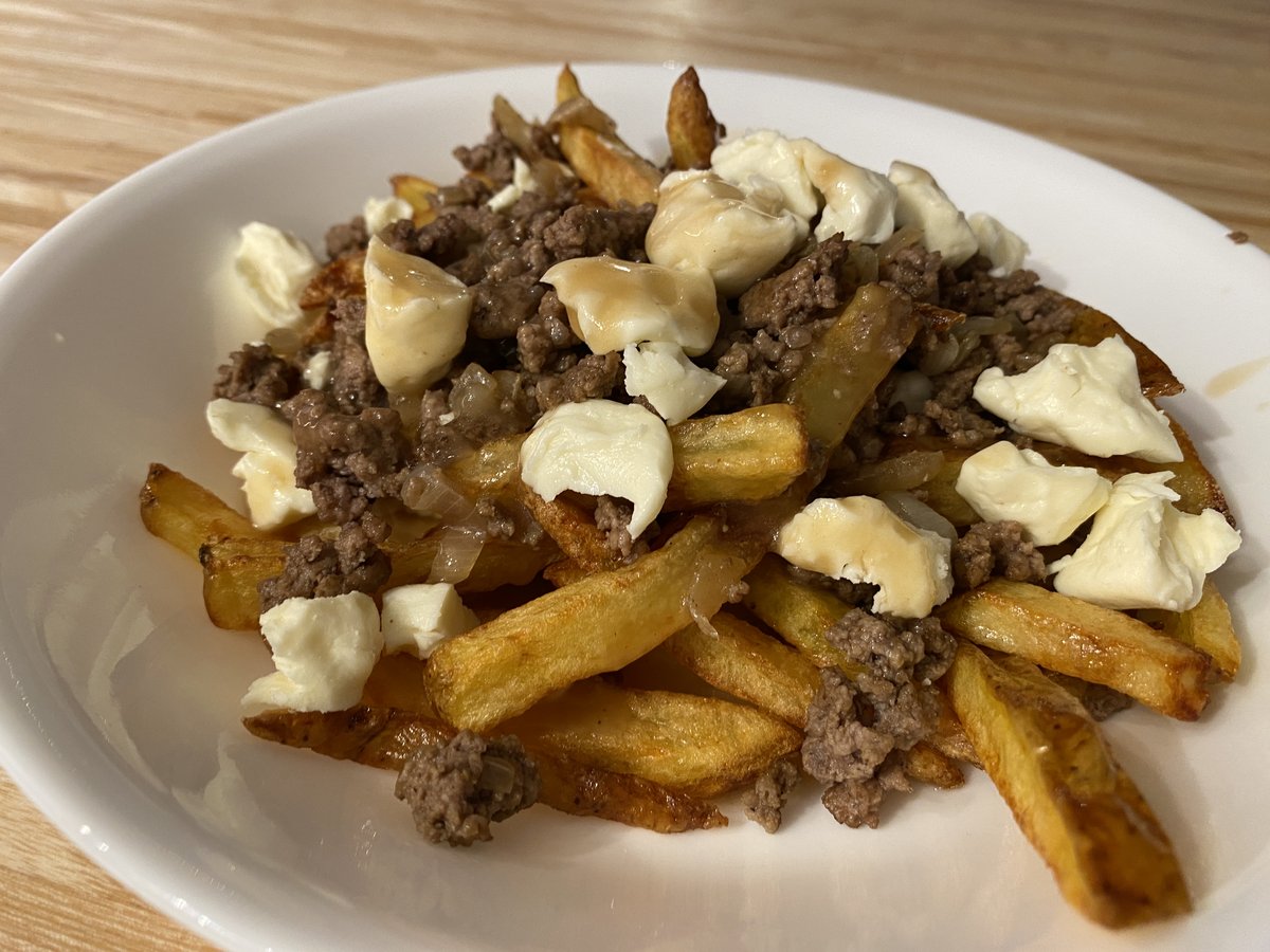 Poutine au steak haché maison